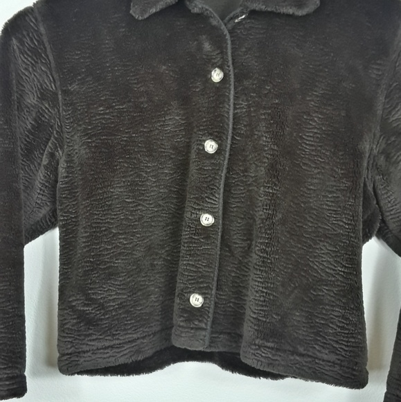 Laissez Faire Old Style Faux Fur Short Jacket - Picture 5 of 8